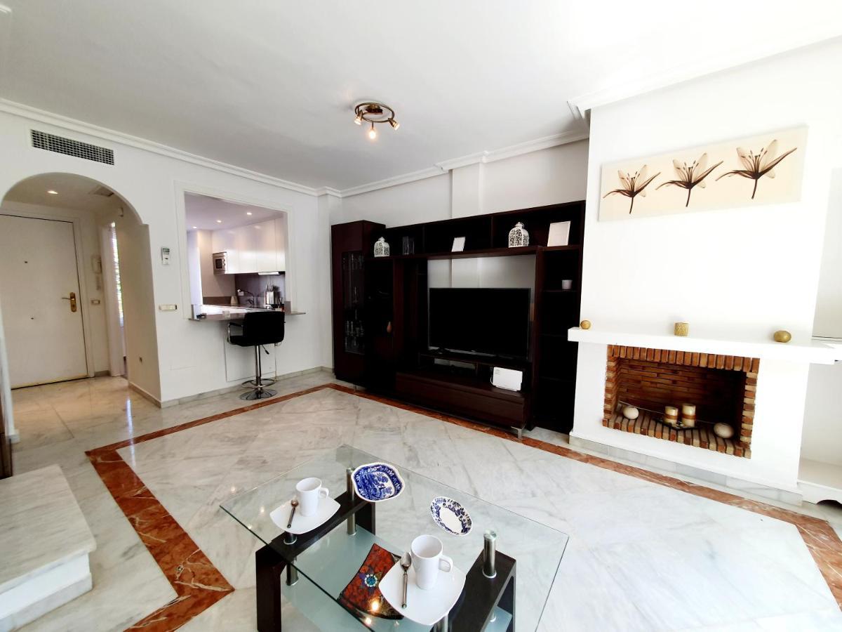 マルベーリャLomas De Cabopino Houseアパートメント エクステリア 写真